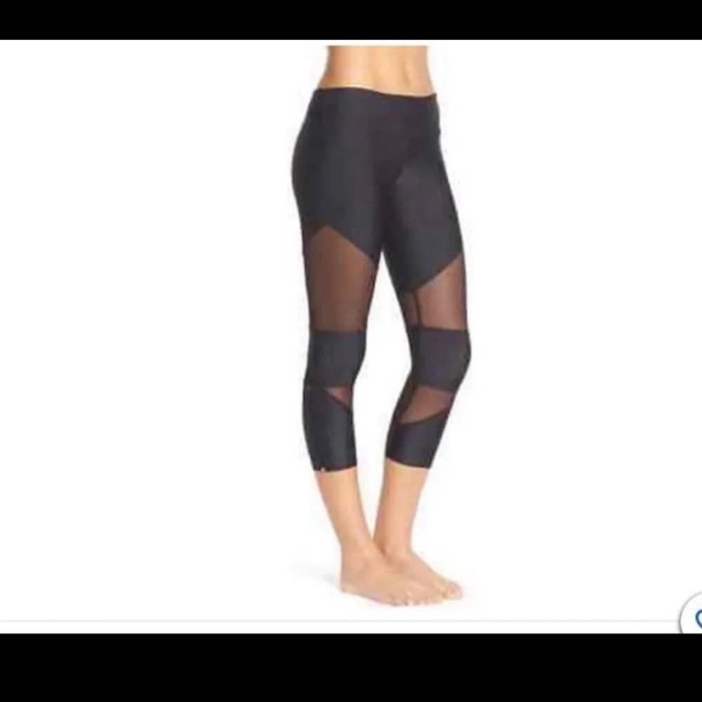 Onzie leggings size S M
